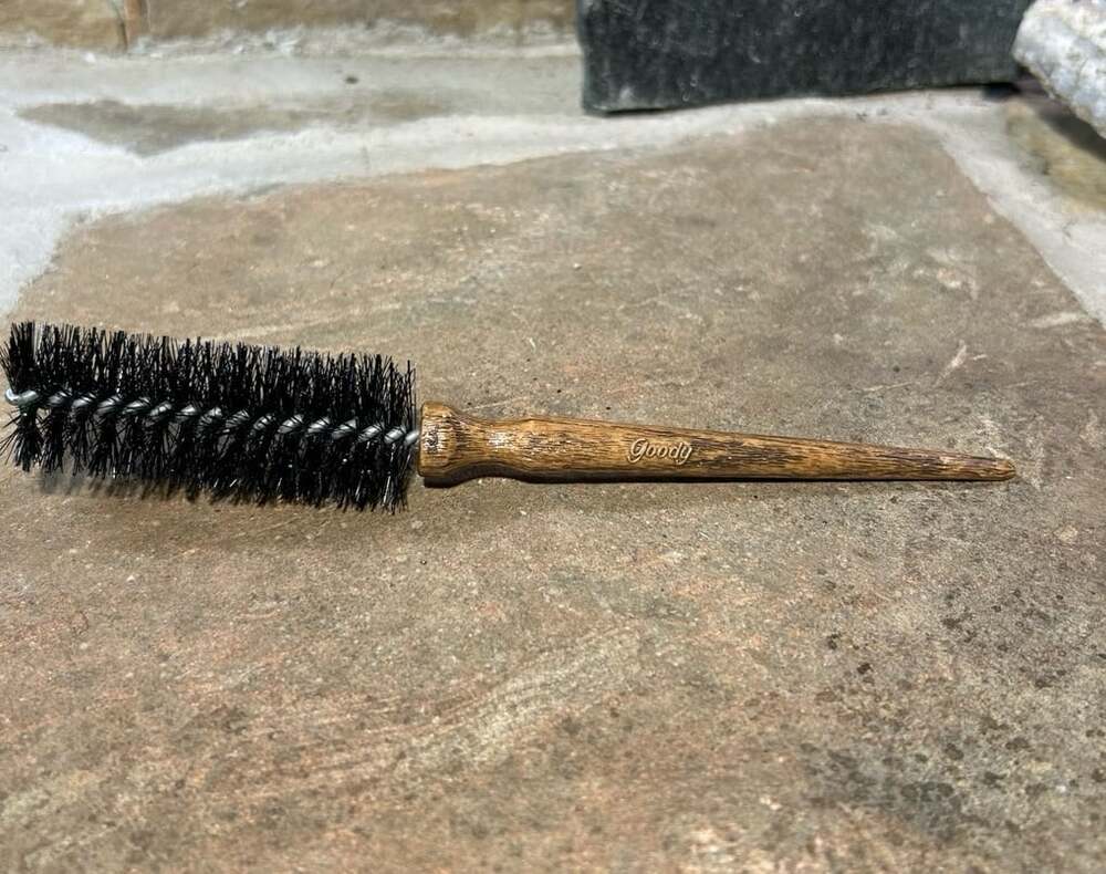 Goody Nylon Woodgrain plastic round hair brush travel